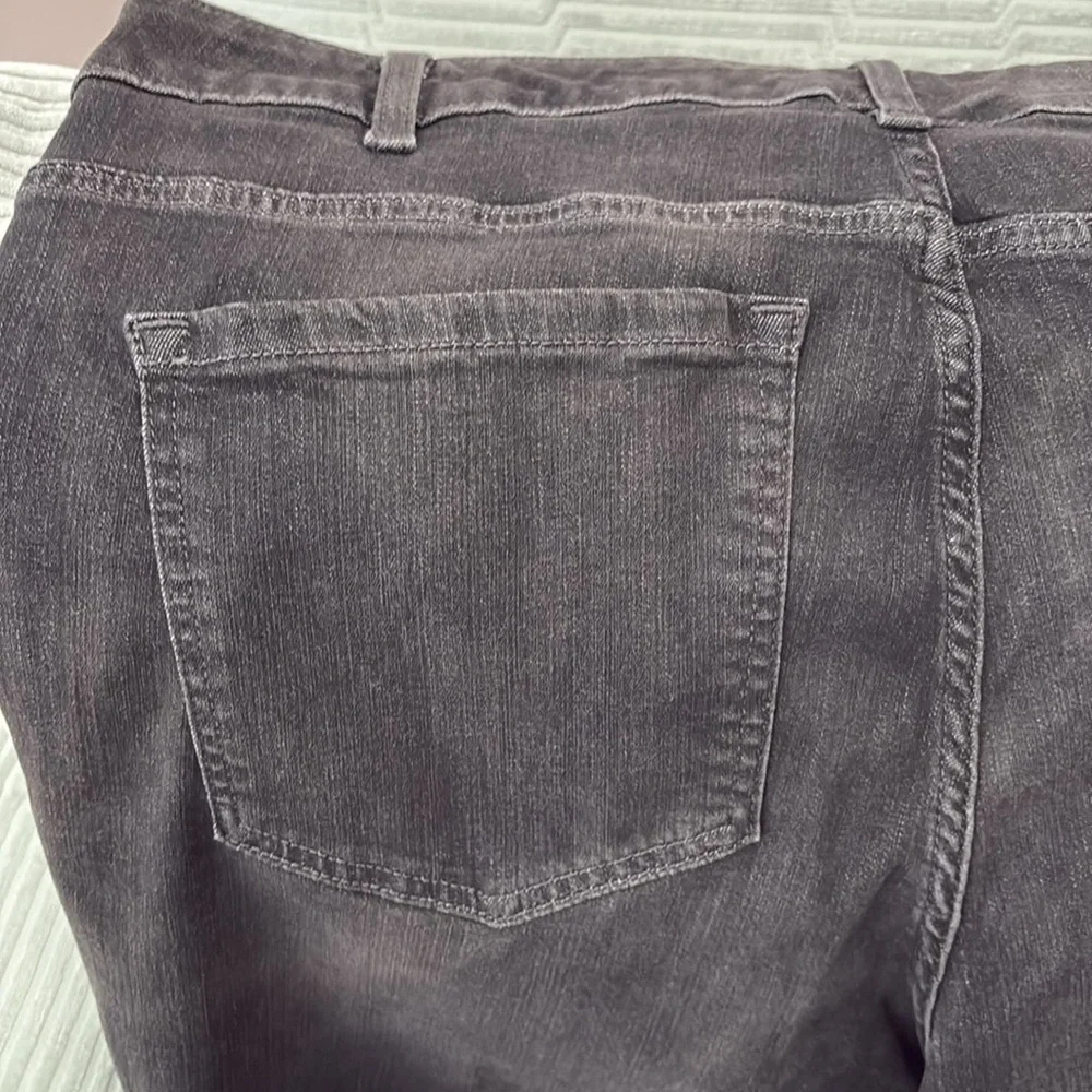 Lane Bryant Black Skinny Jeans with Distressed Hem. Size 24R
Made w/1% Elastane. - Picture 5 of 11